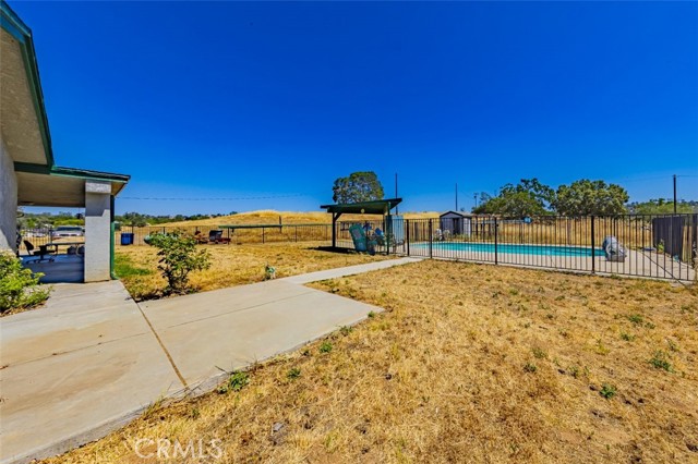 35095 Rough Rider Way, Raymond CA: https://media.crmls.org/medias/3aeb386e-2738-4b5b-8188-47bf3f8af2a8.jpg