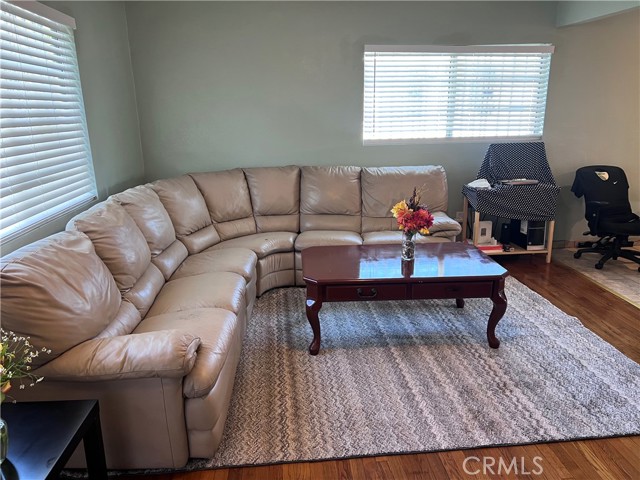 1222 E 103rd Street, Los Angeles CA: https://media.crmls.org/medias/3aeb4957-1930-4571-985a-9f2ed0a9a10f.jpg