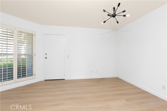 Detail Gallery Image 5 of 21 For 7839 E Quinn Dr, Anaheim Hills,  CA 92808 - 3 Beds | 2/1 Baths