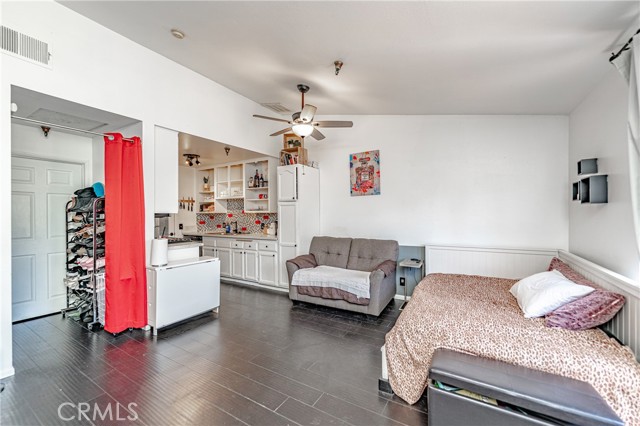 Detail Gallery Image 10 of 36 For 16825 Passage Ave #312,  Paramount,  CA 90723 - 1 Beds | 1 Baths