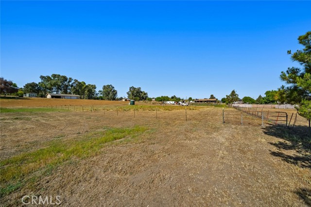Detail Gallery Image 29 of 33 For 4575 Whispering Oak Way, Paso Robles,  CA 93446 - 4 Beds | 2 Baths