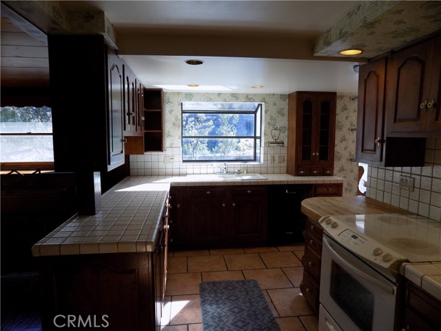Detail Gallery Image 9 of 62 For 54751 Wildwood Dr, Idyllwild,  CA 92549 - 4 Beds | 5 Baths