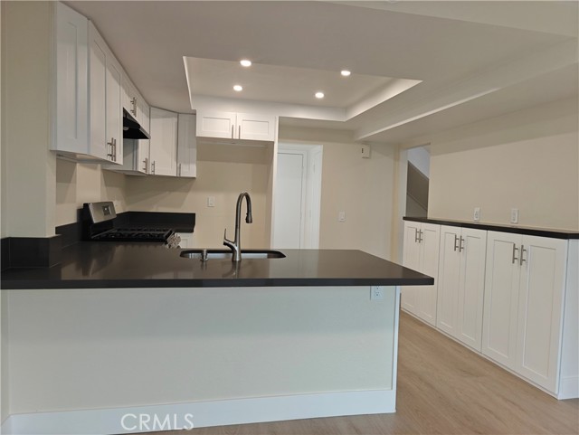 Detail Gallery Image 9 of 31 For 4 Brookmont, Irvine,  CA 92604 - 3 Beds | 2/1 Baths