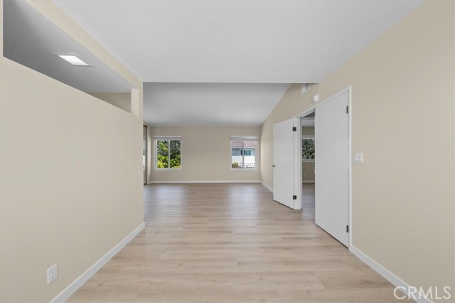 19924 Mildred Avenue, Torrance CA: https://media.crmls.org/medias/3aecdd24-0051-4c93-8c0b-f4b431476197.jpg