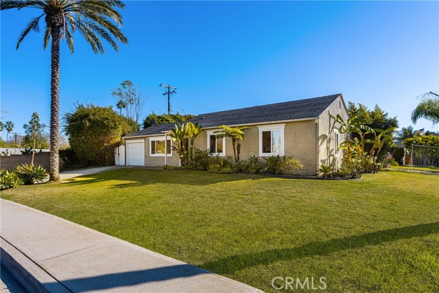 Detail Gallery Image 41 of 65 For 939 Oak St, Costa Mesa,  CA 92627 - 3 Beds | 2 Baths