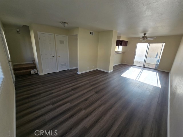 Detail Gallery Image 1 of 1 For 367 N Eucalyptus Ave #15,  Rialto,  CA 92376 - 3 Beds | 2/1 Baths