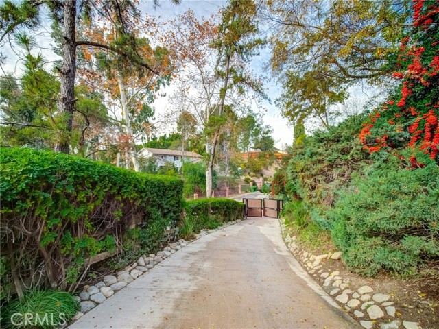 Detail Gallery Image 67 of 67 For 4732 Del Moreno Dr, Woodland Hills,  CA 91364 - 4 Beds | 3 Baths