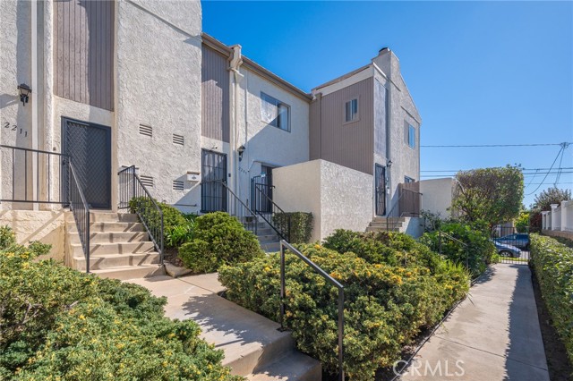 Detail Gallery Image 1 of 1 For 2209 W 239th St, Torrance,  CA 90501 - 2 Beds | 1/1 Baths