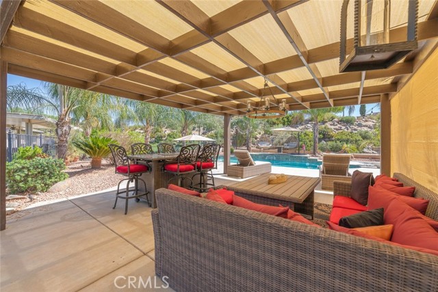 18265 Fort Lauder Lane, Perris CA: https://media.crmls.org/medias/3aef24d8-a526-4bbd-bed6-47ff1a944878.jpg