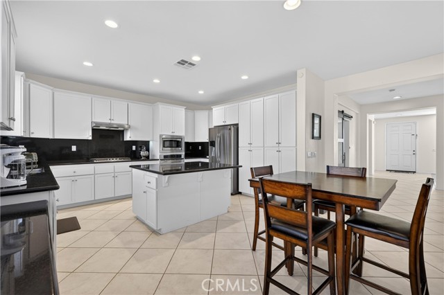 Detail Gallery Image 21 of 50 For 34581 Spindle Tree, Winchester,  CA 92596 - 5 Beds | 3 Baths