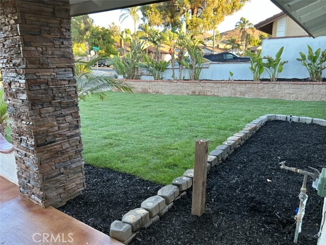8138 Camelot Road, Riverside CA: https://media.crmls.org/medias/3af0386a-58ba-4c67-a68f-60b126b6476b.jpg