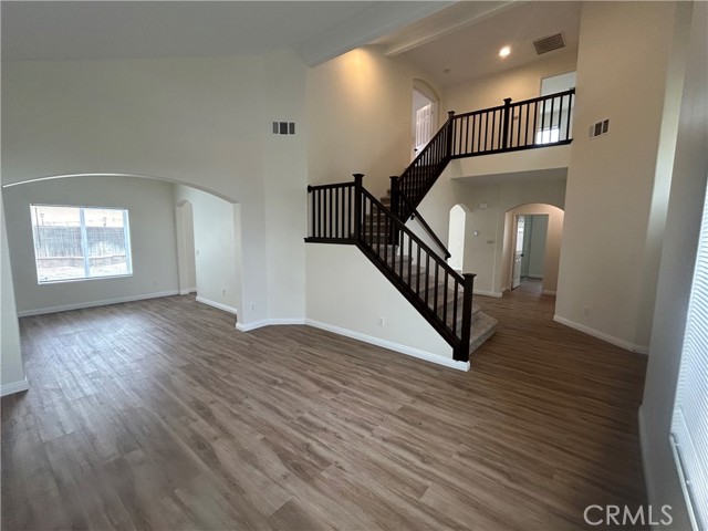 Detail Gallery Image 6 of 52 For 1989 Murrieta, Perris,  CA 92571 - 5 Beds | 3 Baths