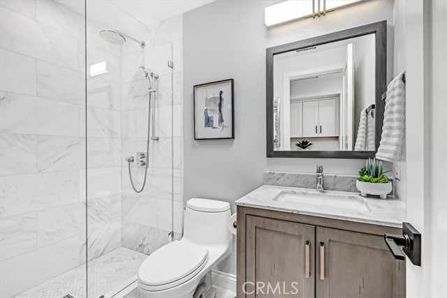 15 Segovia, San Clemente CA: https://media.crmls.org/medias/3af2db5b-aac1-4dcc-a36b-69b1f073be87.jpg
