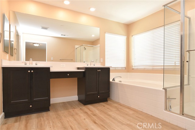 8011 Sea Salt Avenue, Fontana CA: https://media.crmls.org/medias/3af32b0e-f7f0-4fc9-9906-cd6e408136fb.jpg