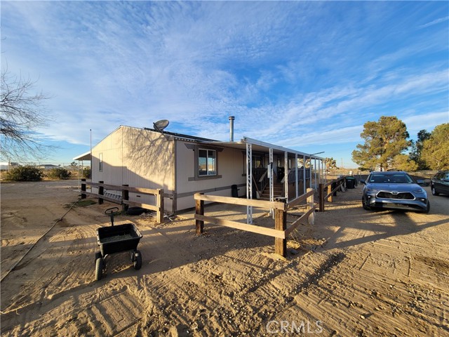 Detail Gallery Image 2 of 48 For 11106 Baldy Mesa Rd, Victorville,  CA 92392 - 3 Beds | 2 Baths