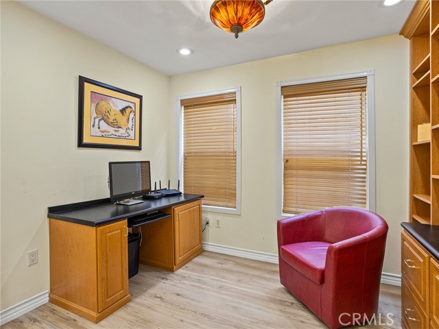 5815 Irving Avenue, La Crescenta CA: https://media.crmls.org/medias/3af4559d-9503-4e0c-918b-e24ddf377ab2.jpg