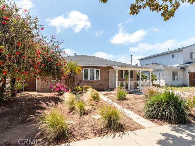 2604 182nd Street, Redondo Beach, California 90278, 3 Bedrooms Bedrooms, ,1 BathroomBathrooms,Residential,Sold,182nd,SB17233320