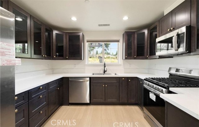 Detail Gallery Image 16 of 38 For 6546 Lucky John Rd, Paradise,  CA 95969 - 3 Beds | 3 Baths