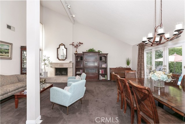 3033 Hopeton Road, La Crescenta CA: https://media.crmls.org/medias/3af5d81e-ed75-42c6-a24e-4ae32a65540b.jpg