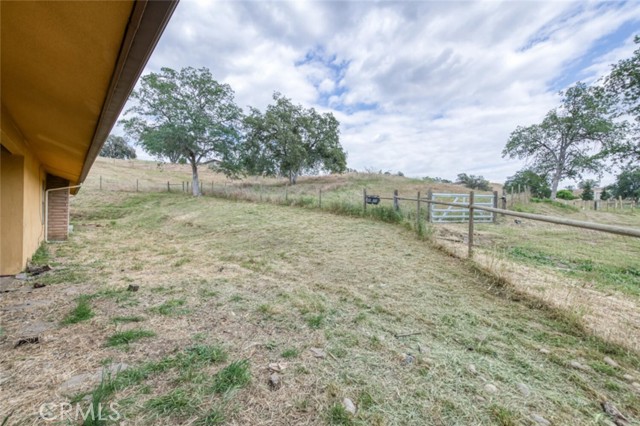 Detail Gallery Image 27 of 43 For 22630 Stagecoach Ln, Clovis,  CA 93619 - 4 Beds | 2 Baths