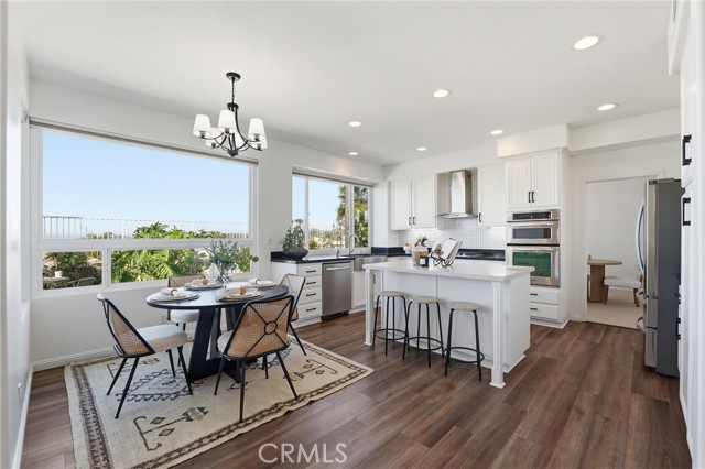 Detail Gallery Image 13 of 56 For 21581 Hummingbird, Rancho Santa Margarita,  CA 92679 - 5 Beds | 3/1 Baths