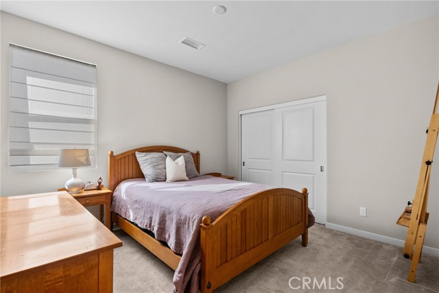 Detail Gallery Image 36 of 56 For 28332 Clarion, Canyon Country,  CA 91350 - 5 Beds | 4/1 Baths