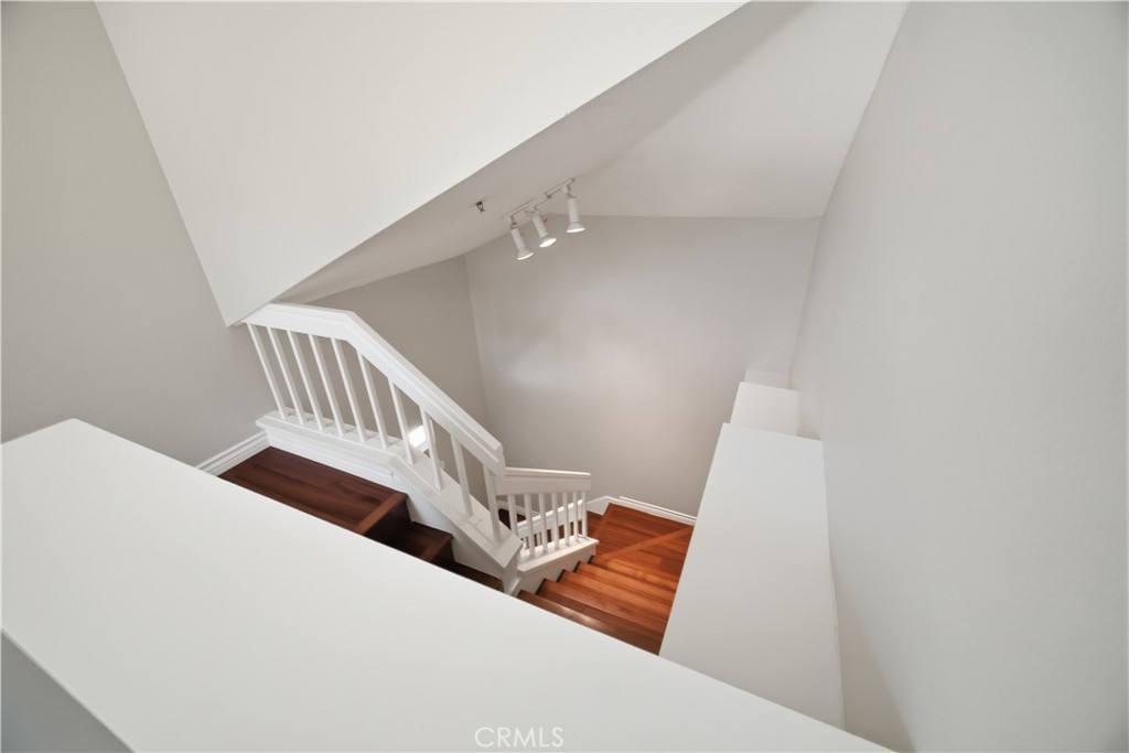 MLS #CV26135234 image #6
