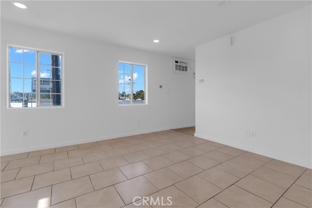 Detail Gallery Image 15 of 35 For 1301 E Pacific Coast, Wilmington,  CA 90744 - – Beds | – Baths