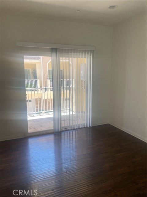 Detail Gallery Image 9 of 15 For 121 S Dale #111,  Anaheim,  CA 92804 - 3 Beds | 2/1 Baths