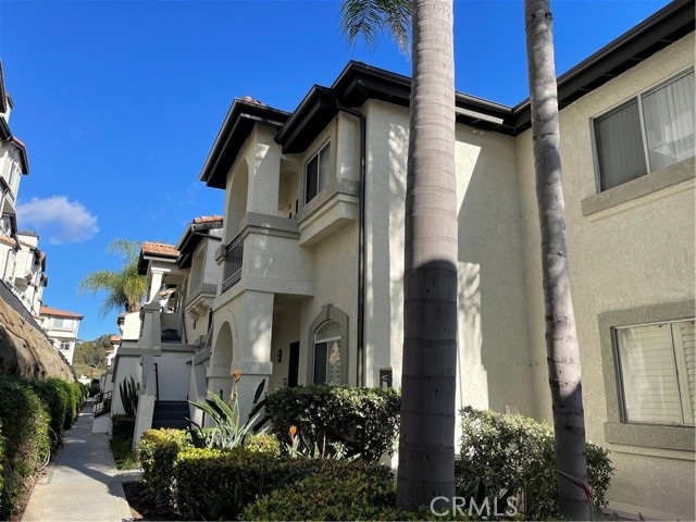 Detail Gallery Image 3 of 9 For 30902 Clubhouse Dr 18e,  Laguna Niguel,  CA 92677 - 1 Beds | 1 Baths