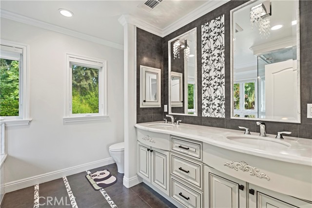 Detail Gallery Image 32 of 62 For 1660 Chelsea Rd, San Marino,  CA 91108 - 5 Beds | 5/1 Baths