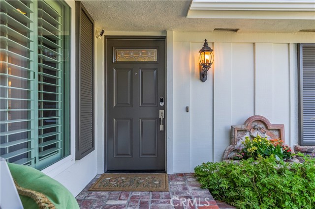 1525 Havasu Pl, Placentia CA: https://media.crmls.org/medias/3afbab1e-3600-4705-a602-9ccfd7a17d2a.jpg