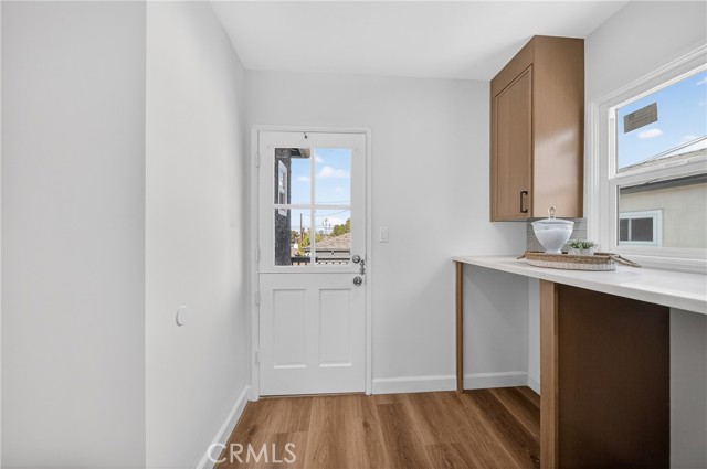 Detail Gallery Image 17 of 55 For 6133 W 83rd, Los Angeles,  CA 90045 - 3 Beds | 2 Baths