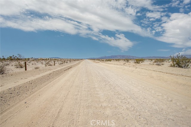 Detail Gallery Image 12 of 17 For 4500 Blower Rd, Twentynine Palms,  CA 92277 - – Beds | – Baths