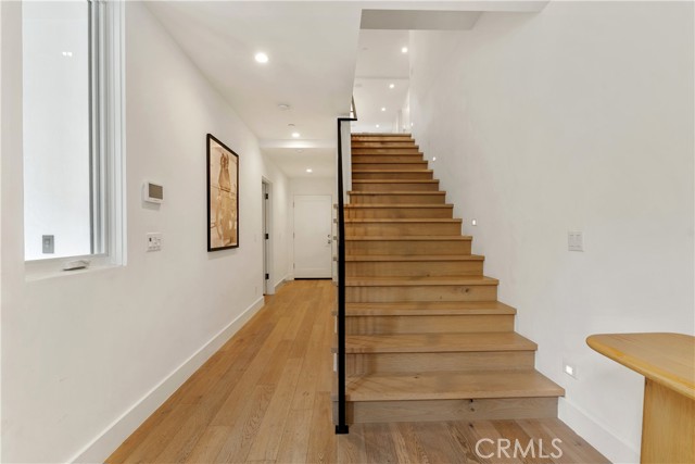 Detail Gallery Image 10 of 47 For 319 1/2 Jasmine, Corona Del Mar,  CA 92625 - 3 Beds | 3/1 Baths