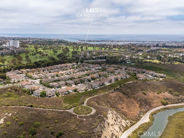 1415 Sea Ridge Drive, Newport Beach CA: https://media.crmls.org/medias/3afd9f93-b4db-439c-ab35-4996040eff57.jpg