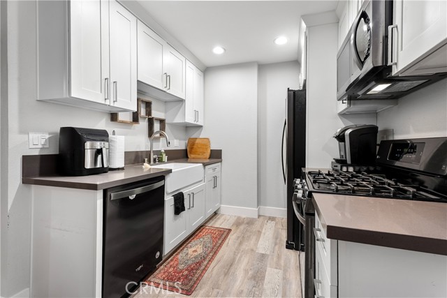 Detail Gallery Image 12 of 31 For 6600 Warner Ave #119,  Huntington Beach,  CA 92647 - 1 Beds | 1 Baths