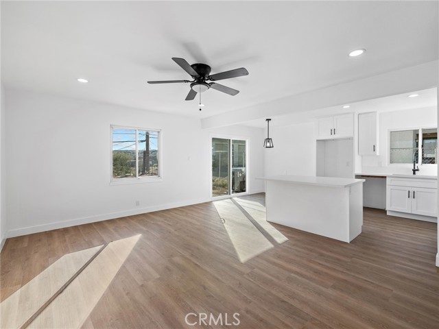 Detail Gallery Image 12 of 26 For 840 E Virginia, Barstow,  CA 92311 - 3 Beds | 2 Baths