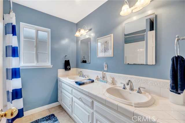 Detail Gallery Image 34 of 38 For 16337 Summershade Dr, La Mirada,  CA 90638 - 3 Beds | 2 Baths