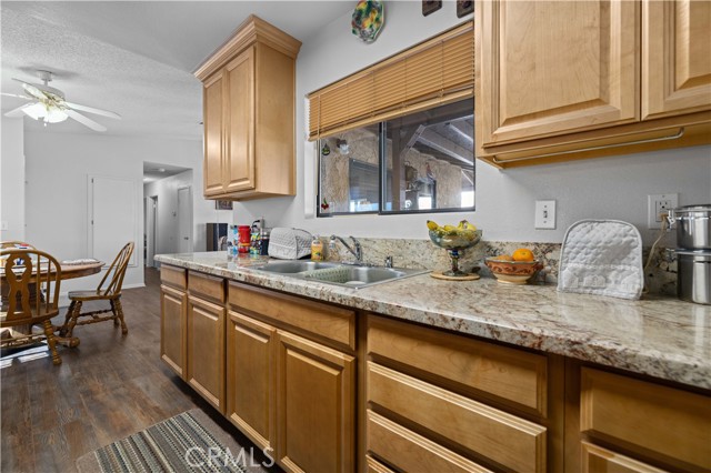 Detail Gallery Image 14 of 42 For 17761 Newmont Ave, Lancaster,  CA 93535 - 3 Beds | 2 Baths