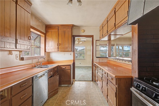 Detail Gallery Image 7 of 17 For 4523 Knoxville, Lakewood,  CA 90713 - 2 Beds | 1 Baths