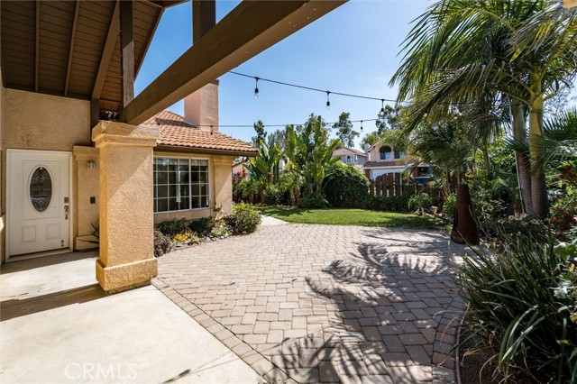 24822 Fire Falls Drive, Murrieta CA: https://media.crmls.org/medias/3affe8ec-e03f-42df-a4c2-824053f790ee.jpg