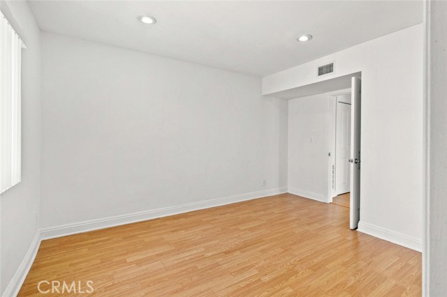 14715 Saticoy Street, Van Nuys CA: https://media.crmls.org/medias/3b002143-0da8-41c4-86db-4f4d9b57d891.jpg