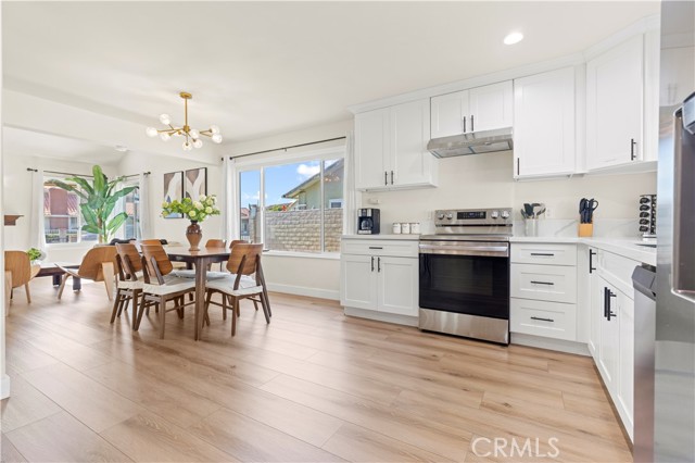 Detail Gallery Image 9 of 64 For 3016 Greenleaf, West Covina,  CA 91792 - 4 Beds | 3 Baths