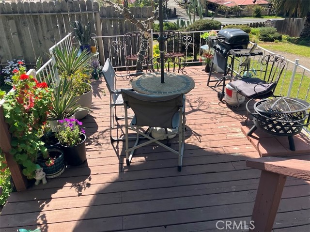 Detail Gallery Image 4 of 41 For 9495 Glenhaven, Glenhaven,  CA 95443 - 2 Beds | 1 Baths