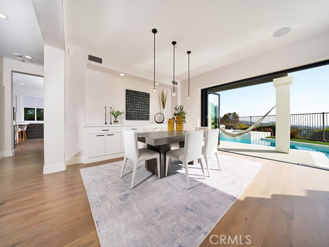Detail Gallery Image 9 of 74 For 400 Camino Bandera, San Clemente,  CA 92673 - 5 Beds | 4/1 Baths