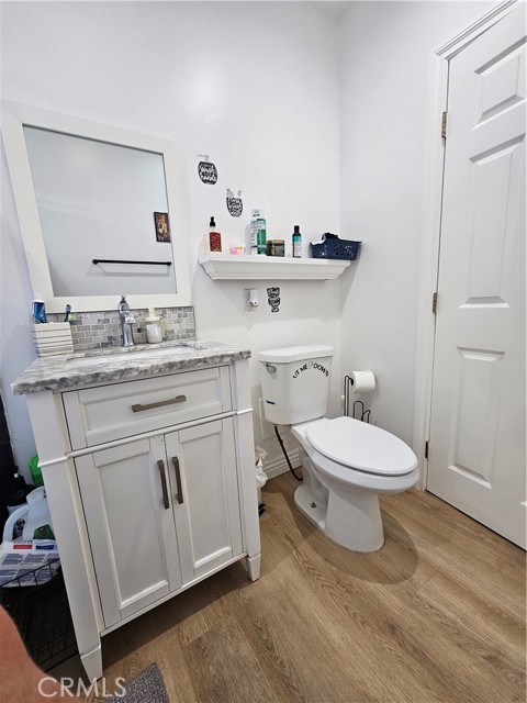 Detail Gallery Image 8 of 15 For 1722 W 60th Pl, Los Angeles,  CA 90047 - – Beds | – Baths