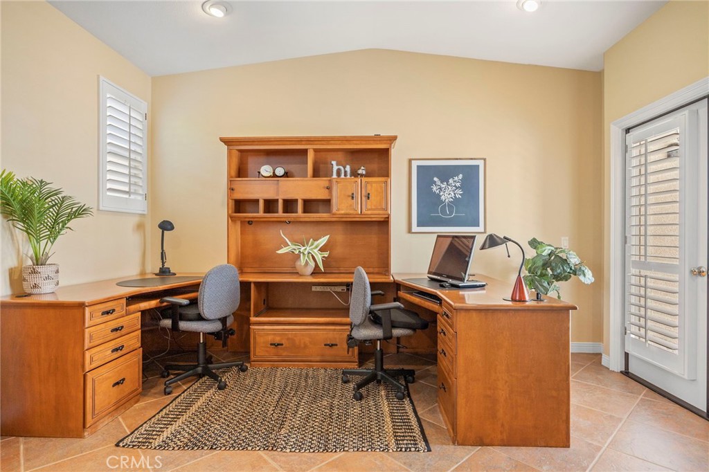 MLS #SR25230650 image #8