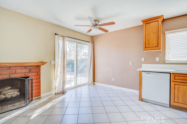 Detail Gallery Image 13 of 38 For 2851 S Cucamonga Ave, Ontario,  CA 91761 - 3 Beds | 2 Baths