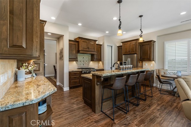 Detail Gallery Image 21 of 55 For 22919 Banbury Ct, Murrieta,  CA 92562 - 3 Beds | 3/1 Baths